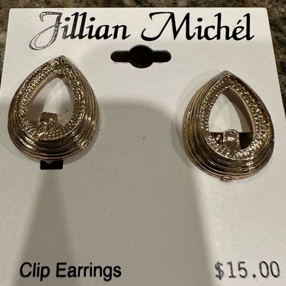 Jillian Michel gold clip on earrings - Picture 3 of 3